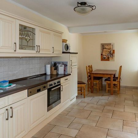 Wassermannapartments Бург Екстериор снимка