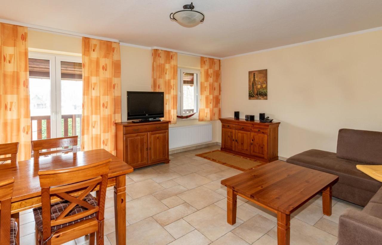 Wassermannapartments Бург Екстериор снимка