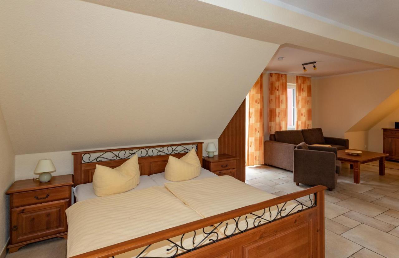 Wassermannapartments Бург Екстериор снимка
